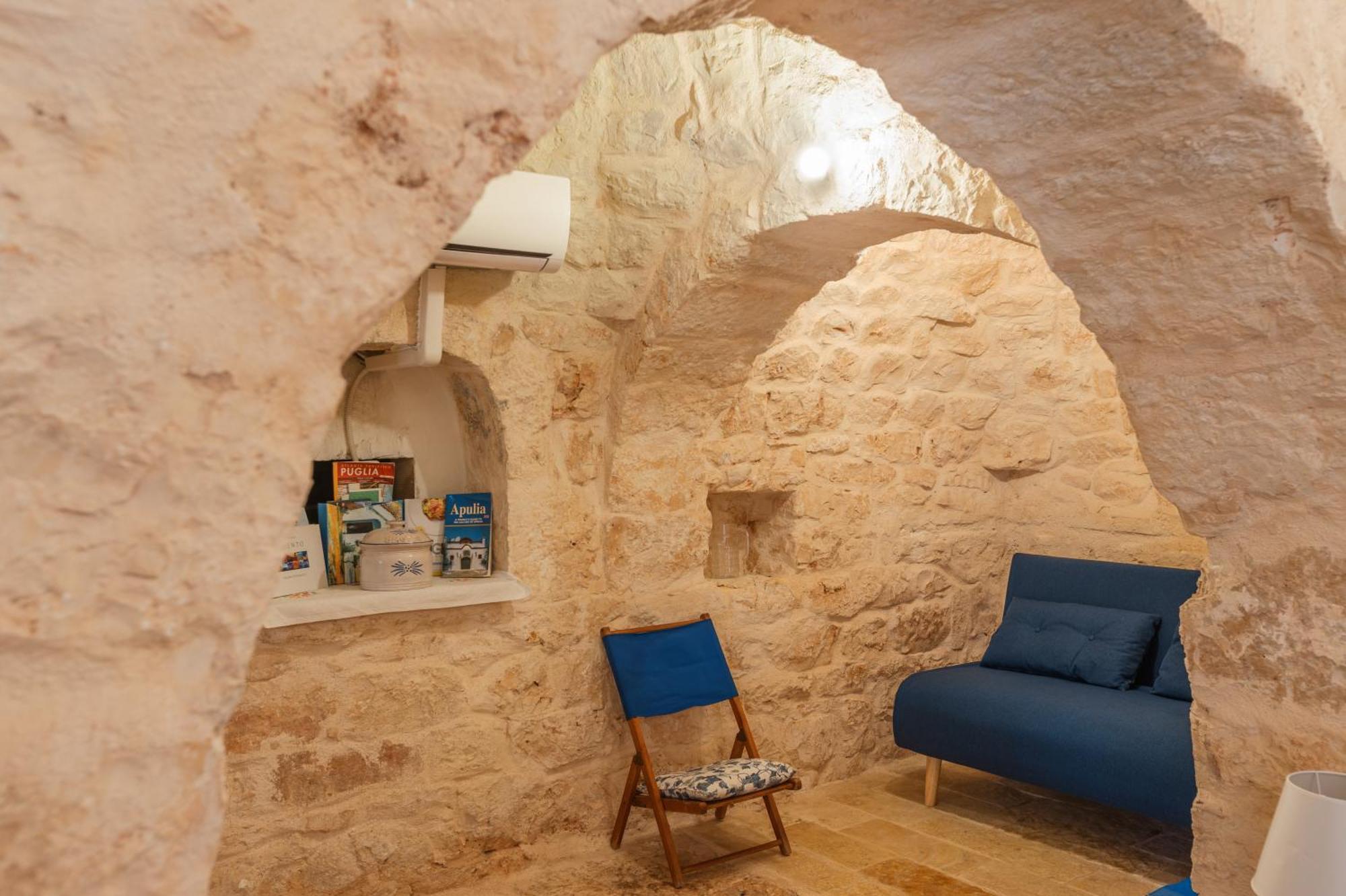 דירות Latiano Trullo Tarantini Con Piscina Privata מראה חיצוני תמונה
