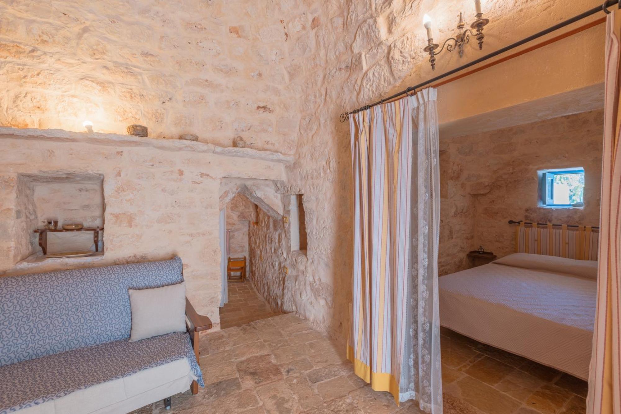 דירות Latiano Trullo Tarantini Con Piscina Privata מראה חיצוני תמונה