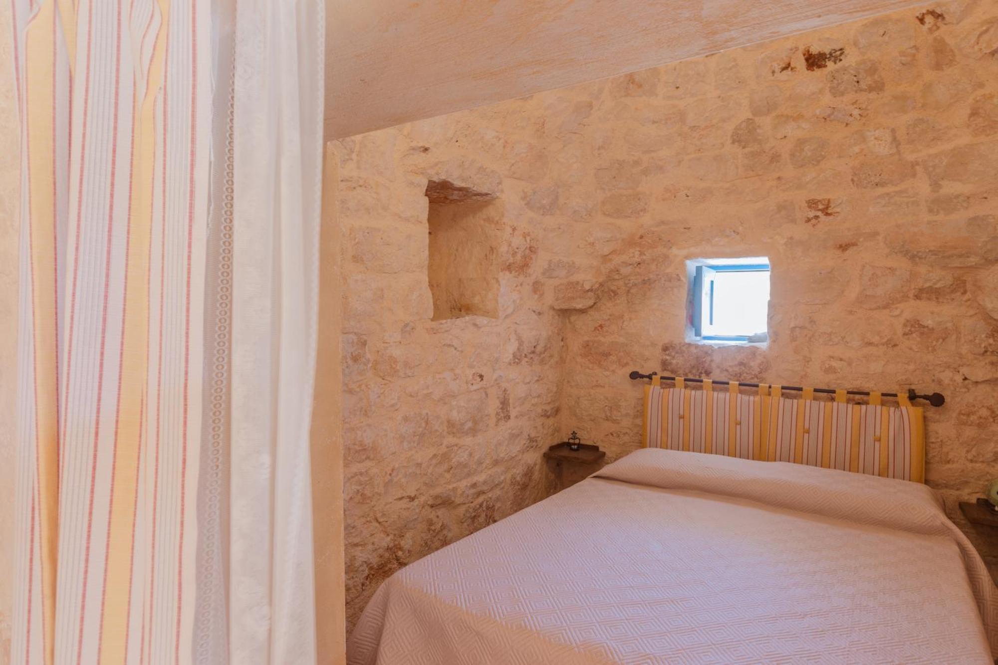 דירות Latiano Trullo Tarantini Con Piscina Privata מראה חיצוני תמונה