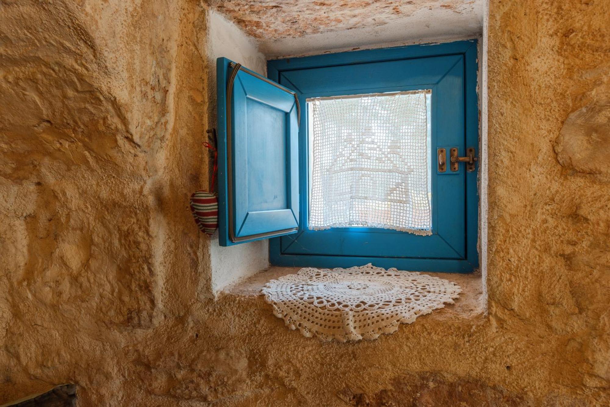 דירות Latiano Trullo Tarantini Con Piscina Privata מראה חיצוני תמונה