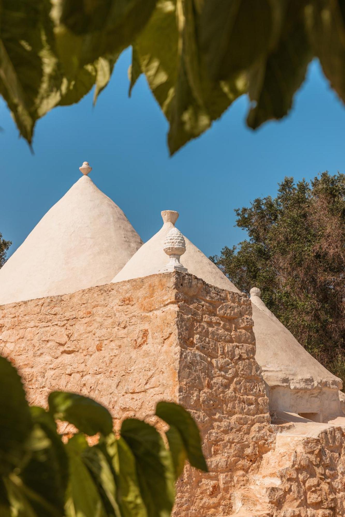 דירות Latiano Trullo Tarantini Con Piscina Privata מראה חיצוני תמונה