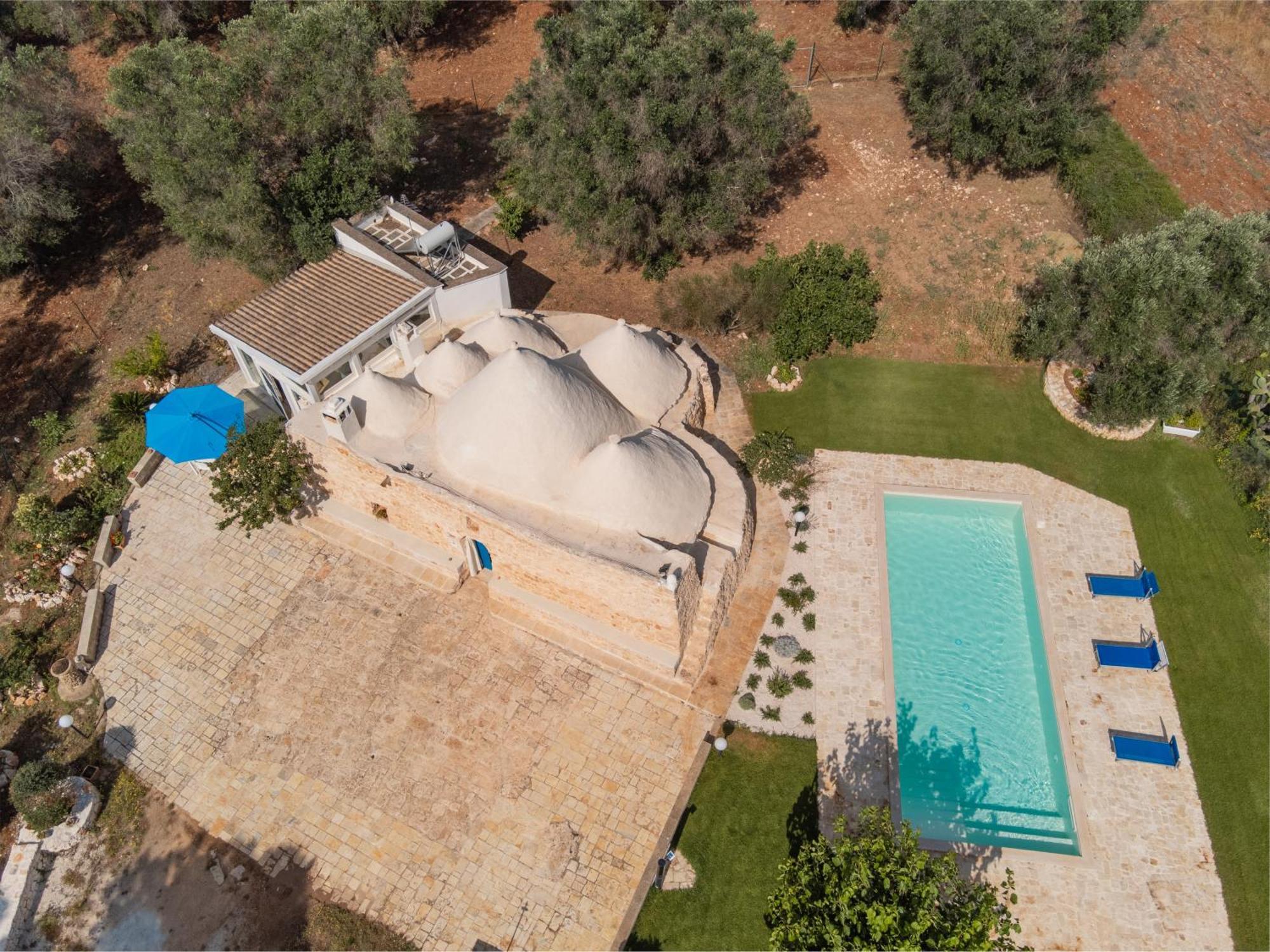 דירות Latiano Trullo Tarantini Con Piscina Privata מראה חיצוני תמונה