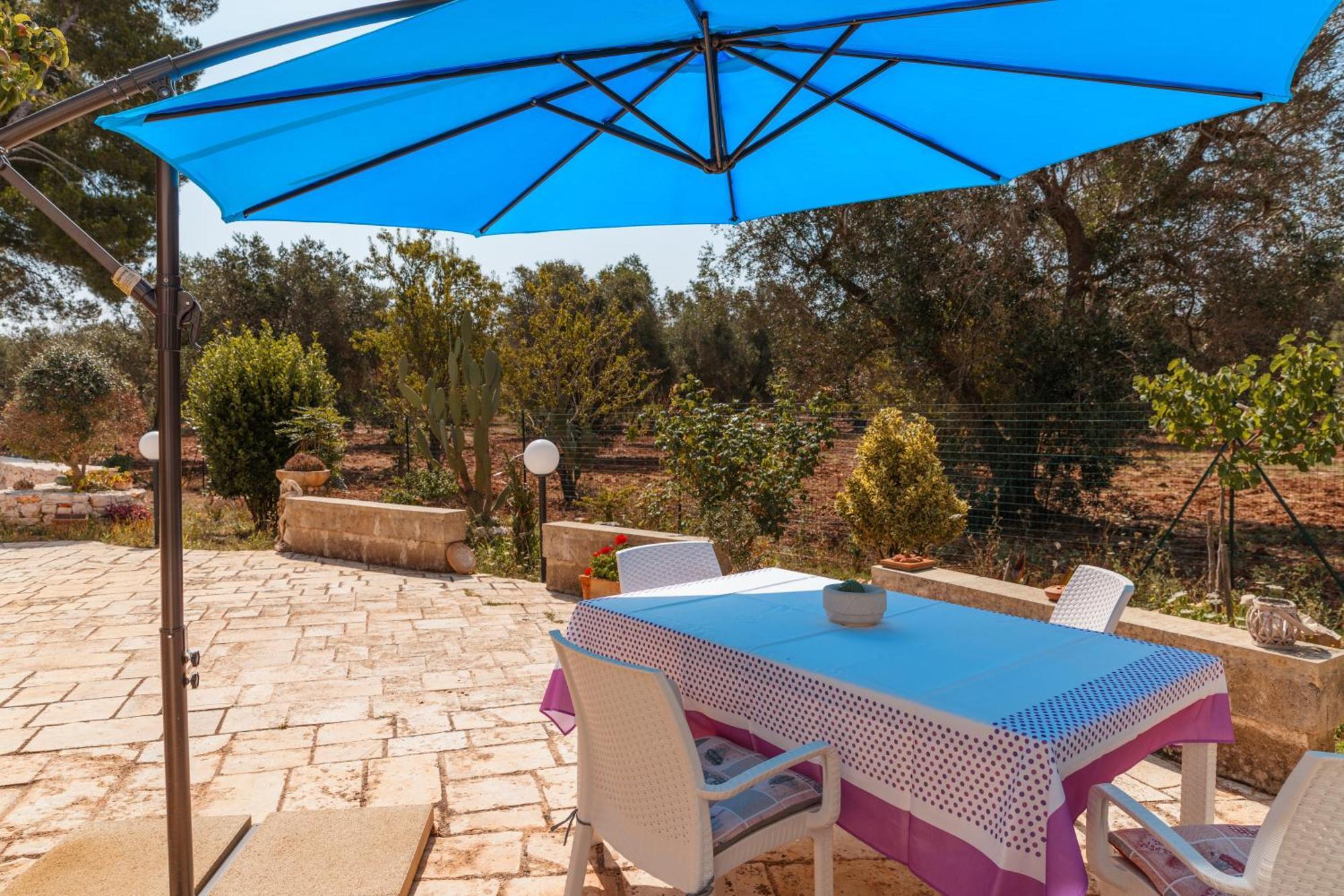 דירות Latiano Trullo Tarantini Con Piscina Privata מראה חיצוני תמונה