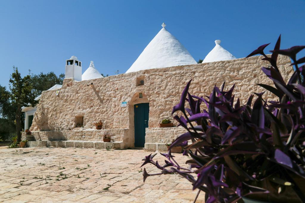 דירות Latiano Trullo Tarantini Con Piscina Privata מראה חיצוני תמונה